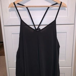 Triangle Back Flowy Tank Top, Dark Grey, L